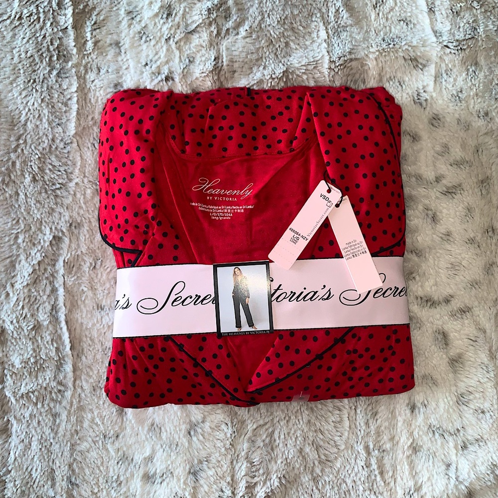 Victoria’s Secret “Heavenly” pj set
